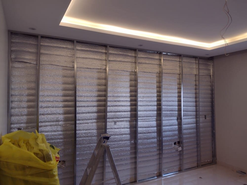 عزل الصوت بالرياض: الحل الأمثل للهدوء والسكينة افضل معلم عازل صوت بالرياض