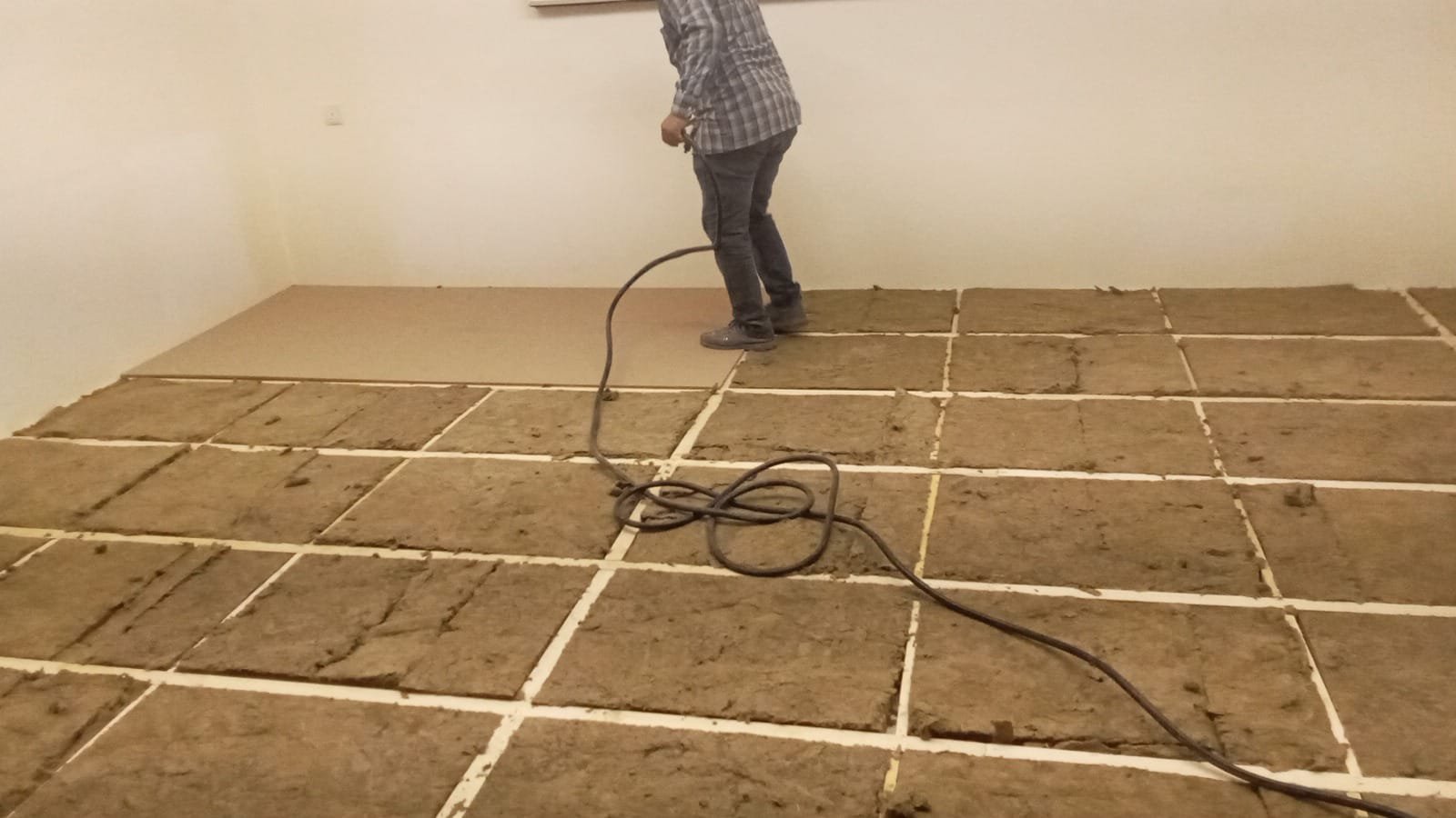 افضل شركة لتركيب عازل صوت أرضيات بالرياض 0573522775