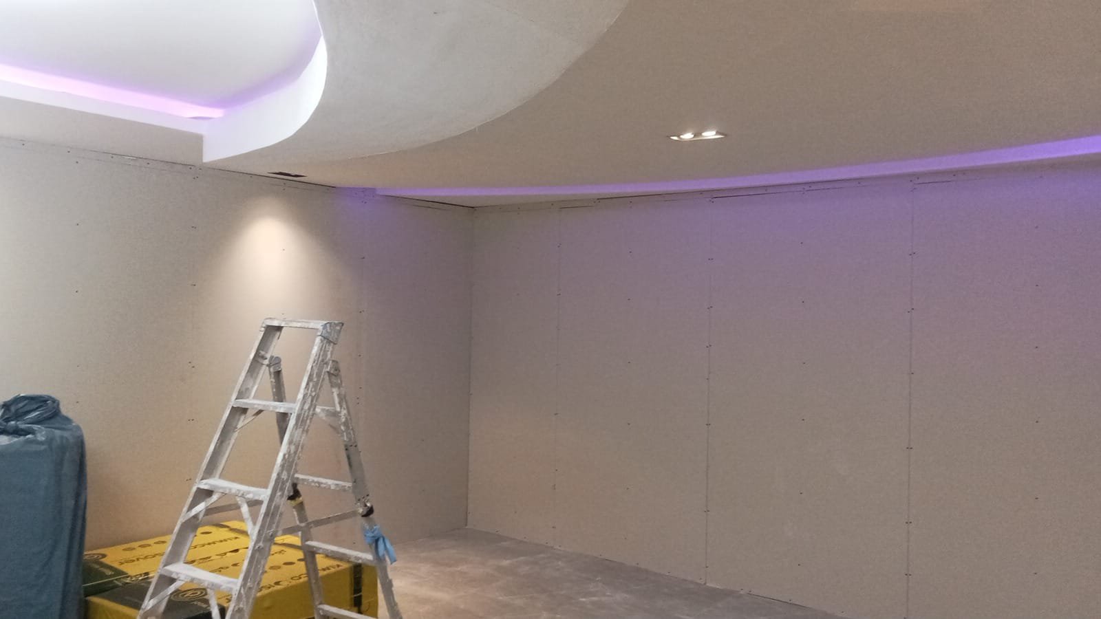 شغل تركيب عازل صوت جدران شمال الرياض 0573522775