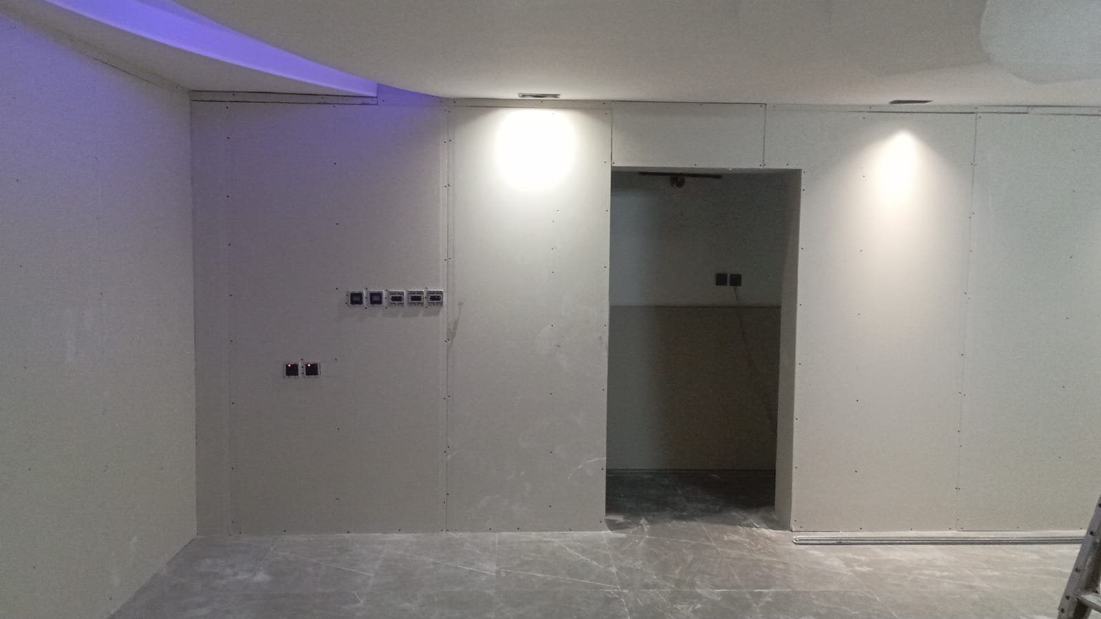 تركيب عازل صوت جدران مدينة الرياض 0573522775